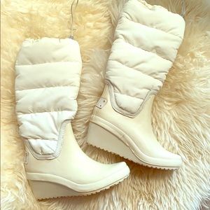 BCBG winter boots